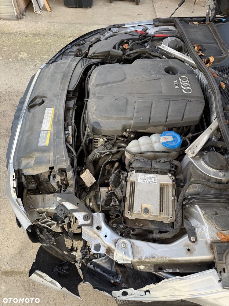 Audi A4 Avant 2.0 TDI S tronic quattro - 14