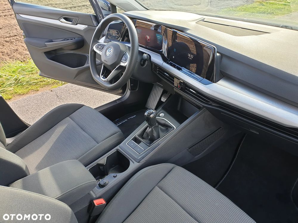 Volkswagen Golf - 13