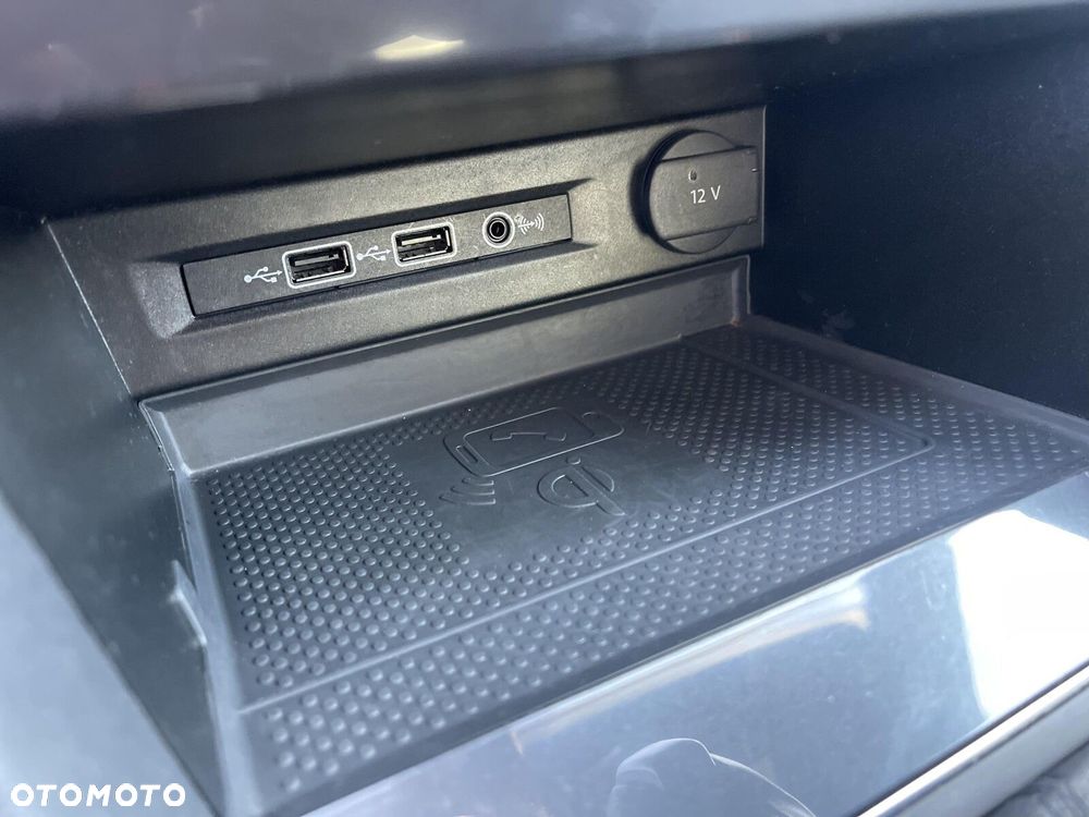 Volkswagen Tiguan Allspace - 21