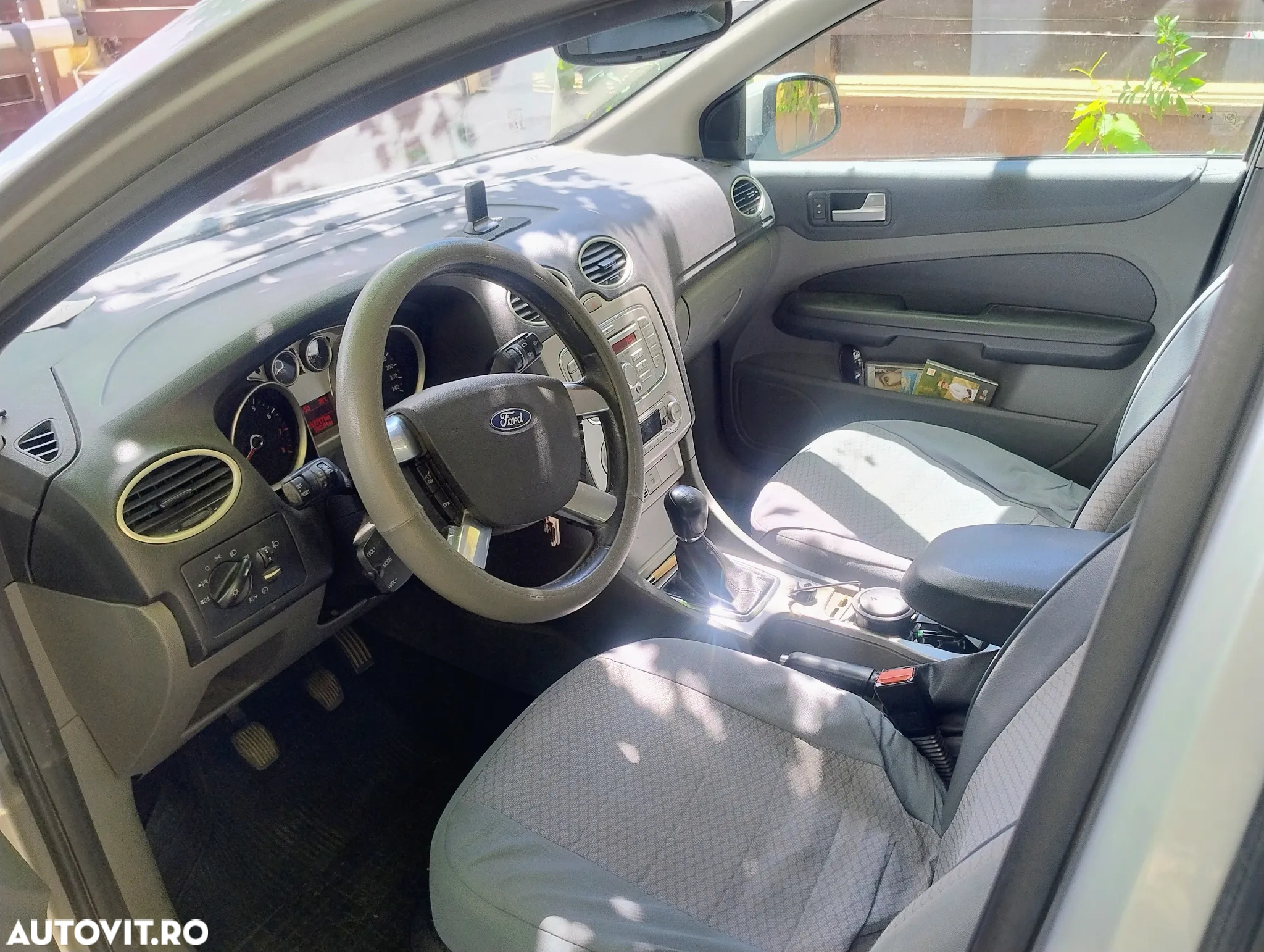 Ford Focus 1.6 Ti-VCT Trend - 9