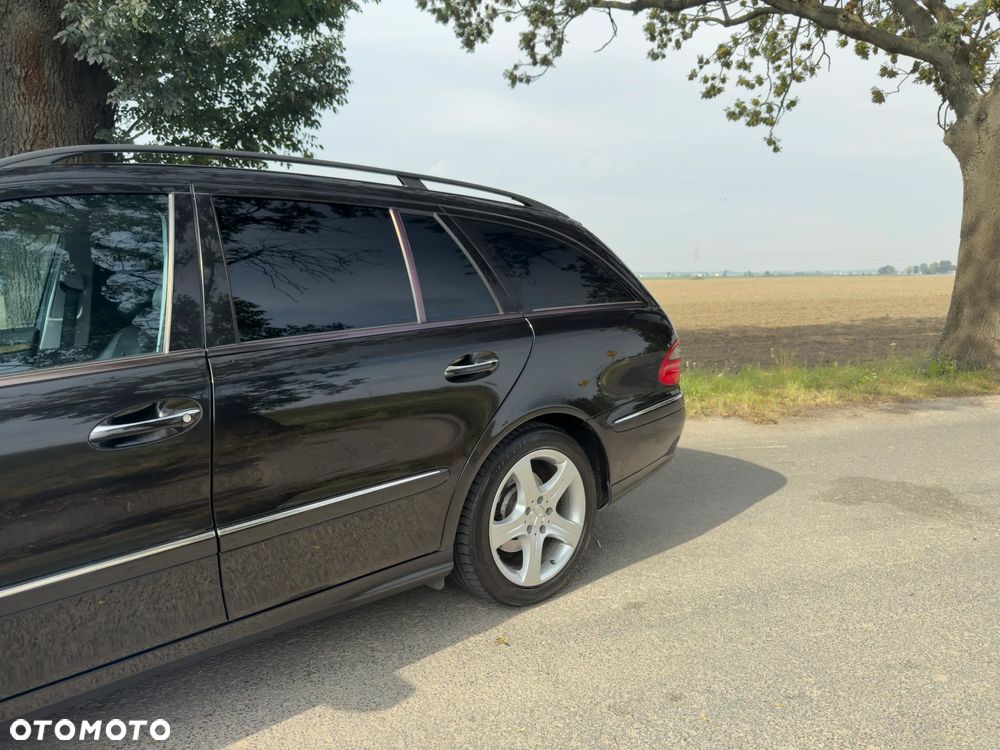 Mercedes-Benz Klasa E 280 CDI 4-Matic T Avantgarde - 7