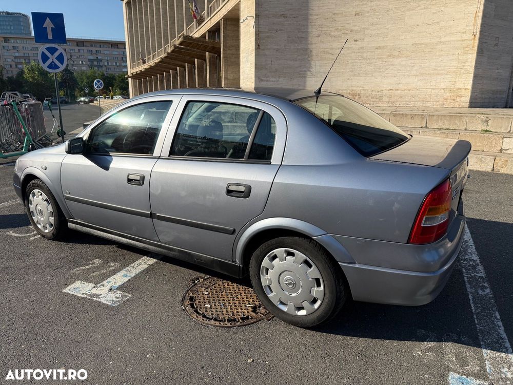 Opel Astra - 5
