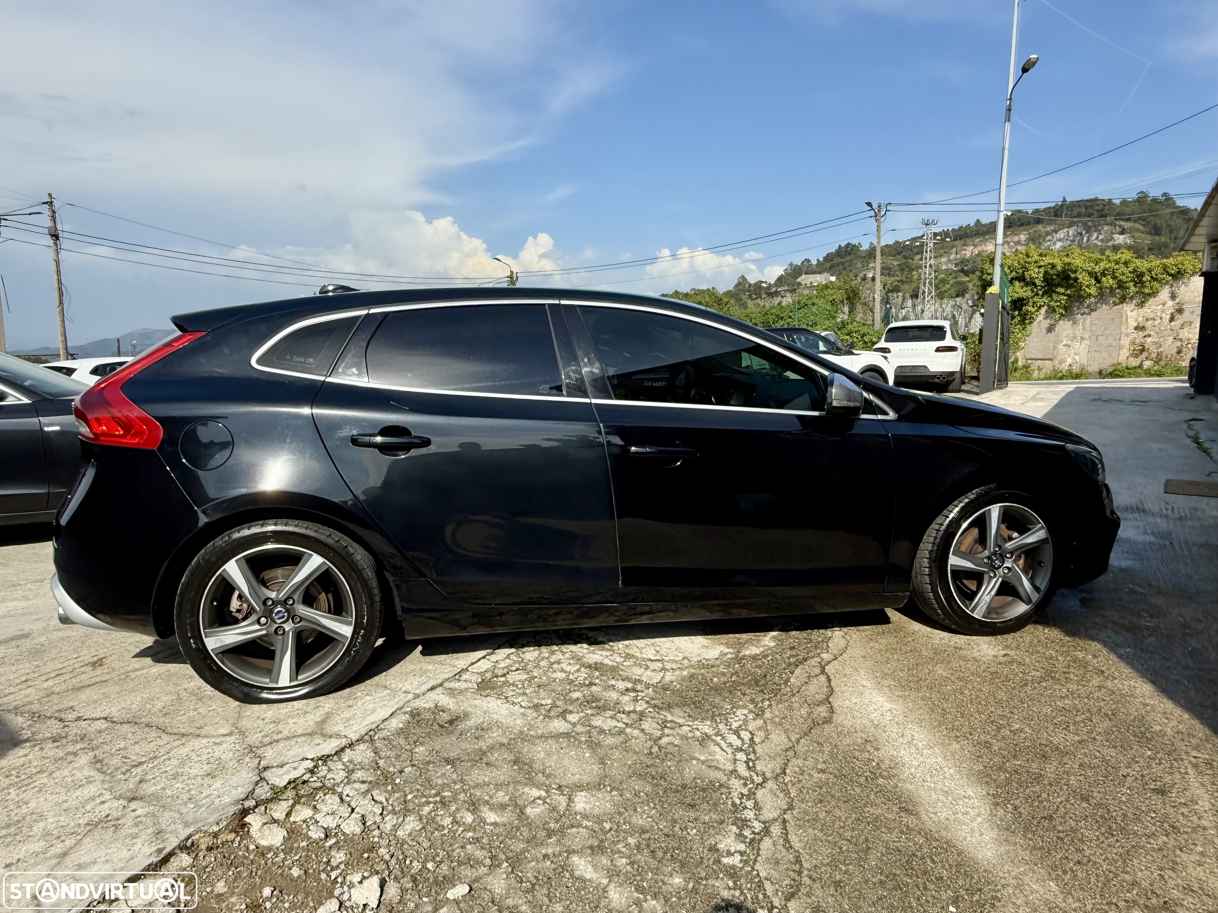 Volvo V40 1.6 D2 Eco R-Design - 5