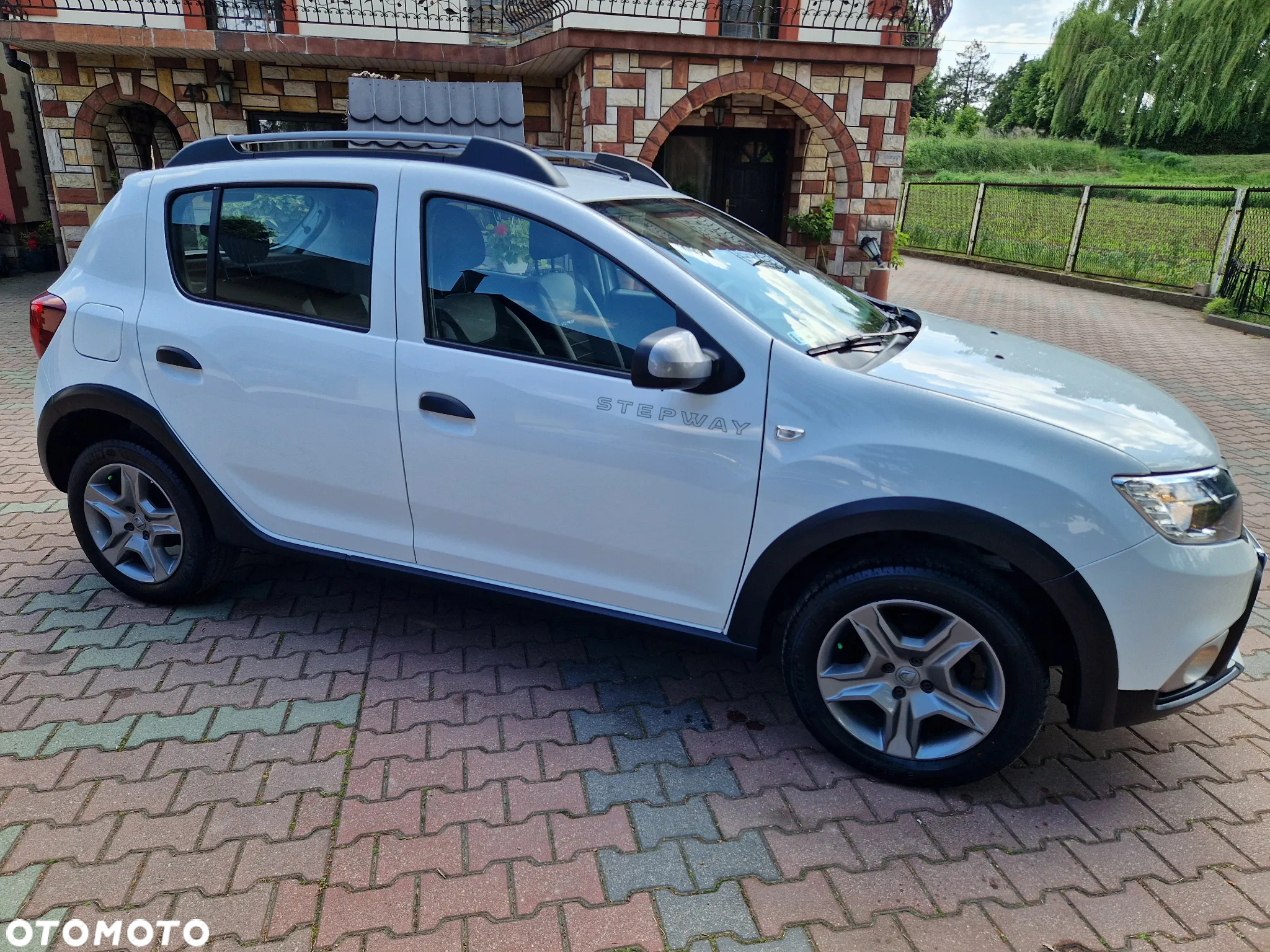 Dacia Sandero 0.9 TCe Laureate S&S - 40