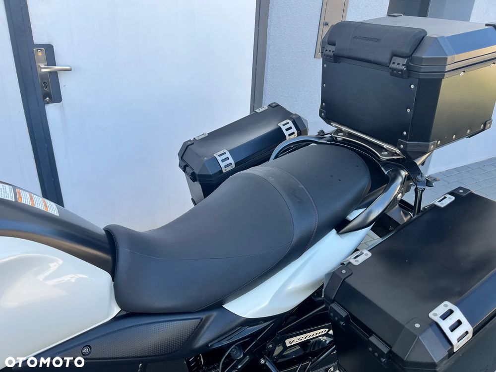 Suzuki V-STROM - 17