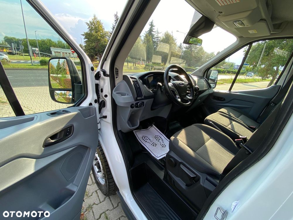 Ford TRANSIT 2,2 TDCI 155KM DOKA SKRZYNIA 4x4 napęd na 4 koła - 30