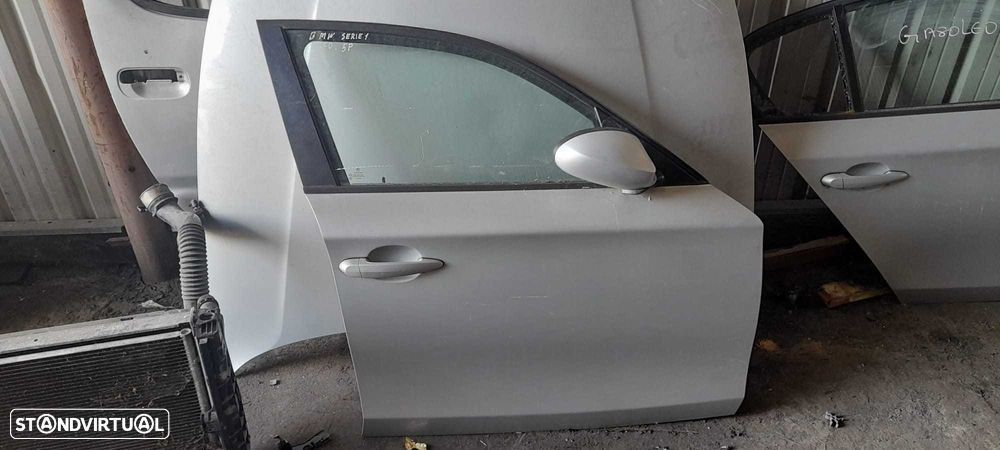 Porta frente direita bmw serie 1 E87 de 2005 - 1