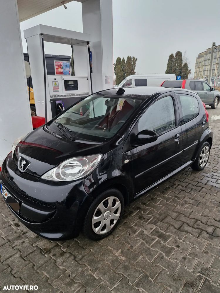 Peugeot 107 - 1