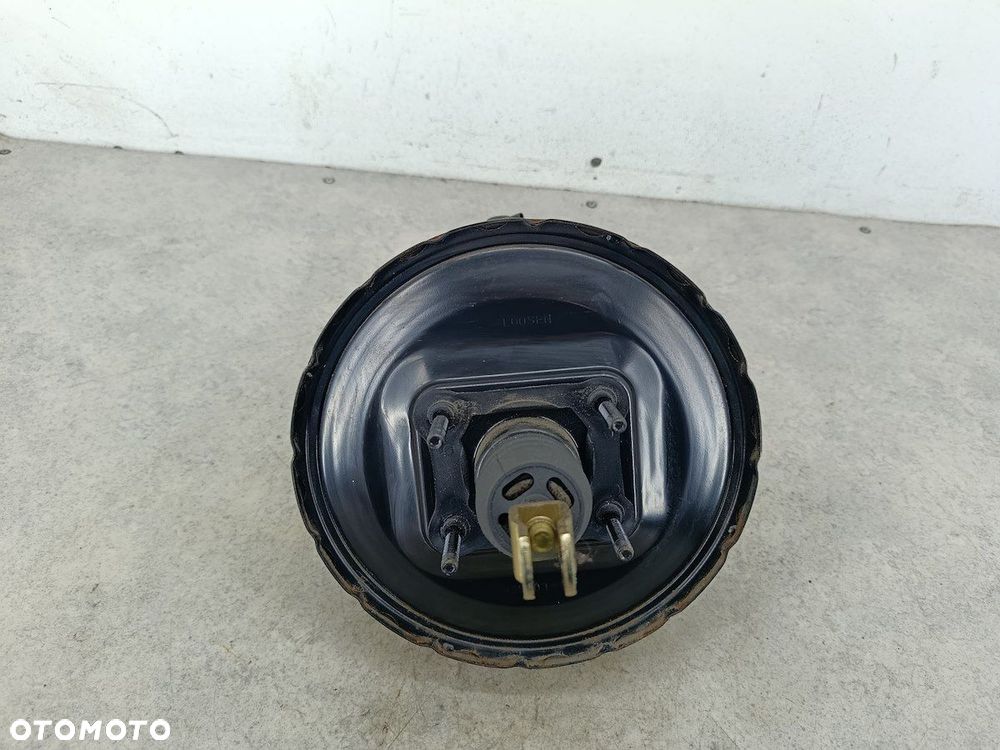 SERWO HAMULCOWE KIA SORENTO I 59110-3E000 59100-3E150 2.5 CRDI - 10