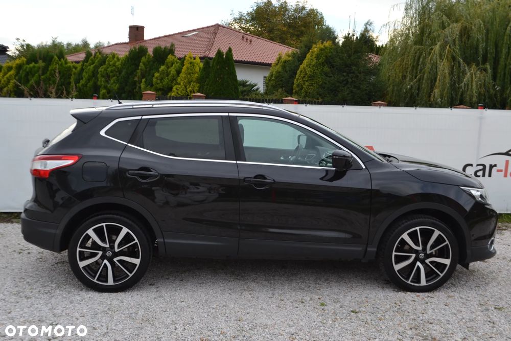 Nissan Qashqai 1.6 DCi Xtronic TEKNA - 18