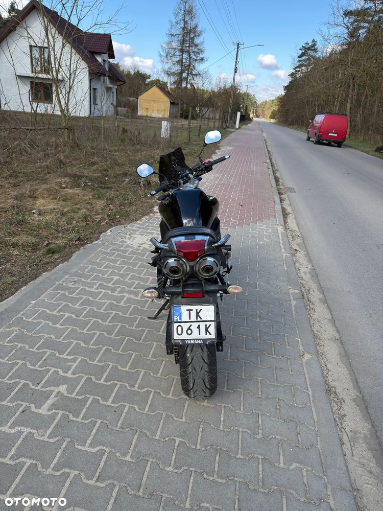 Yamaha FZ6 - 3