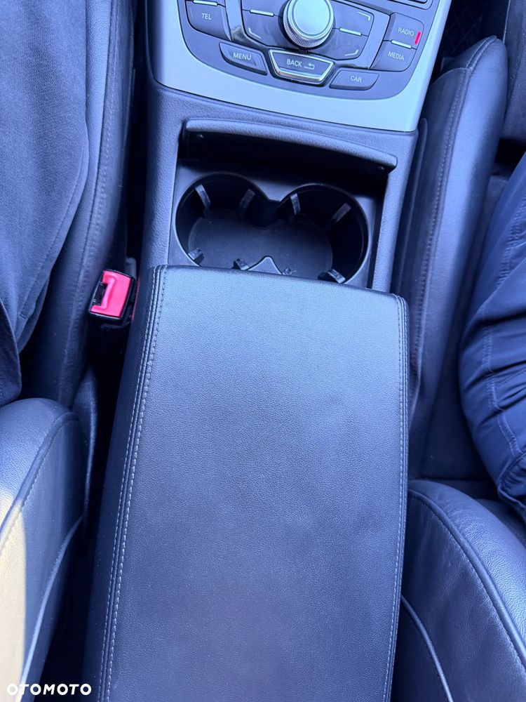 Audi A6 Avant 2.0 TDI - 22
