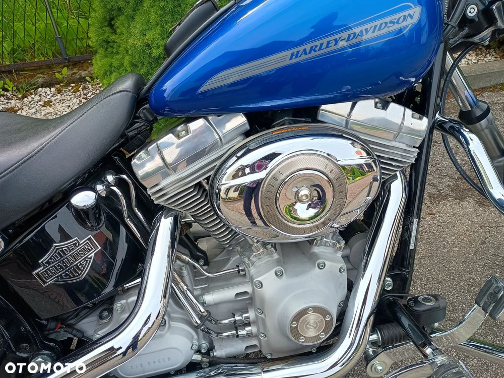 Harley-Davidson Softail Deluxe - 3