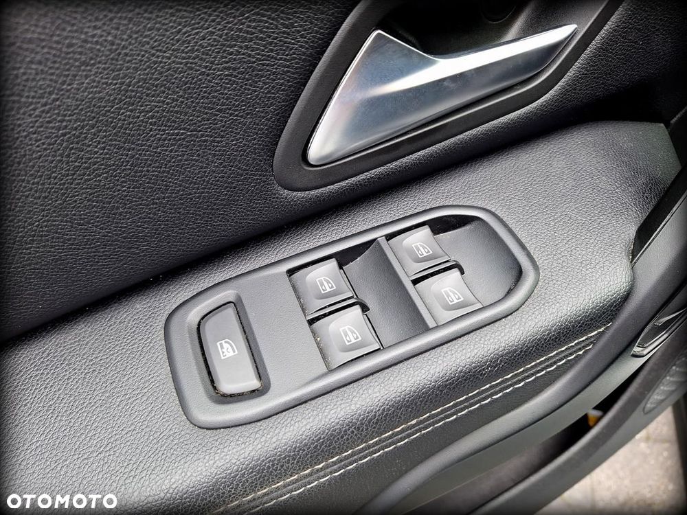Dacia Duster 1.3 TCe Prestige EDC - 20