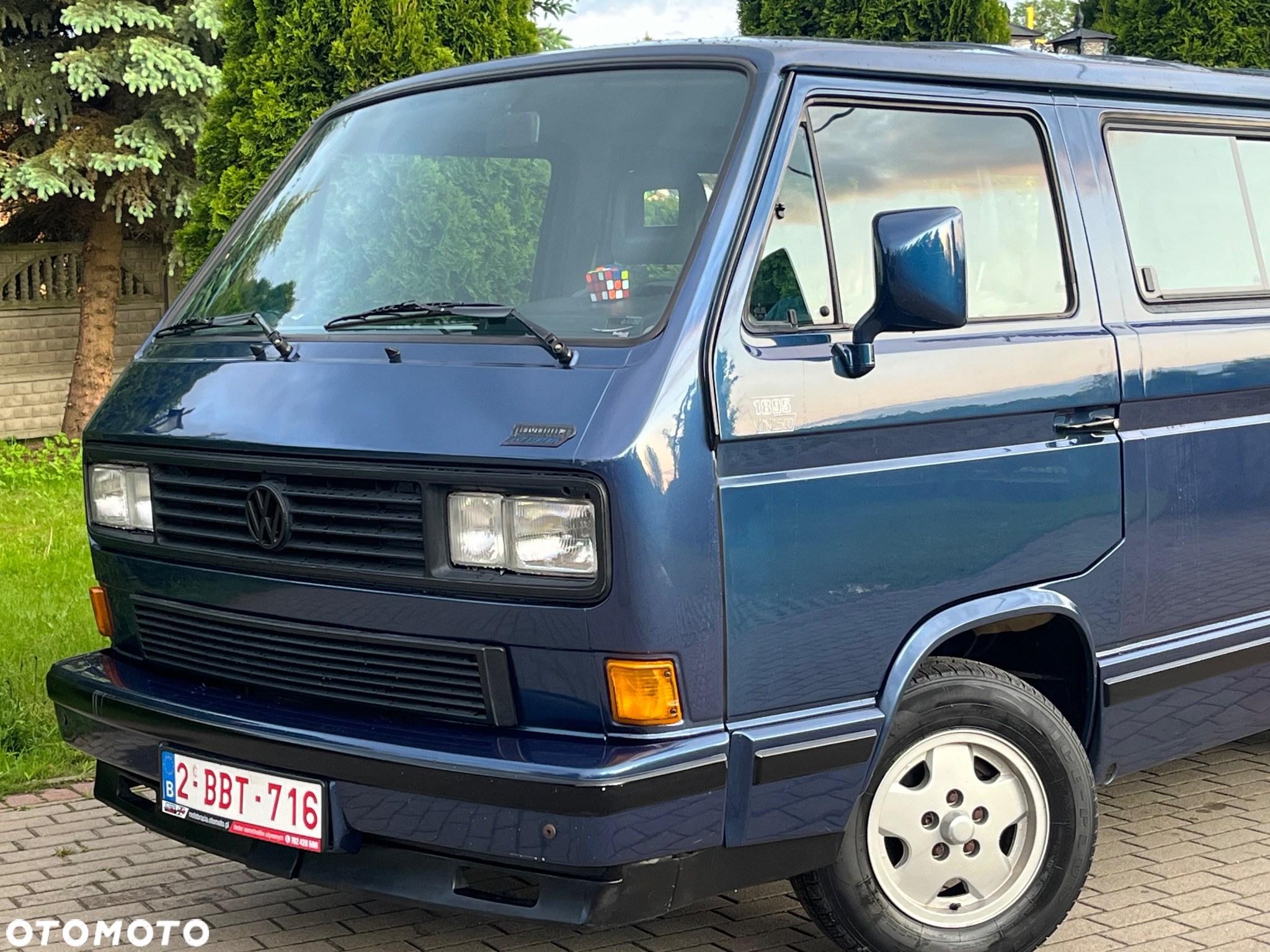 Volkswagen Multivan - 16