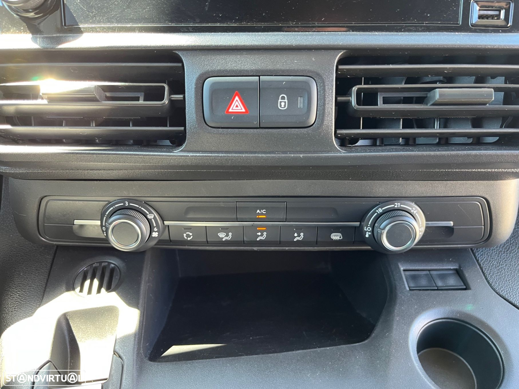 Peugeot Partner 1.5 BlueHDi Asphalt Standard Plus - 16