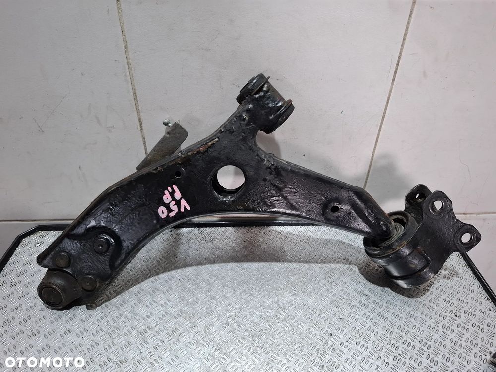 Wahacz prawy przód Volvo V50 S40 2008 rok - 2