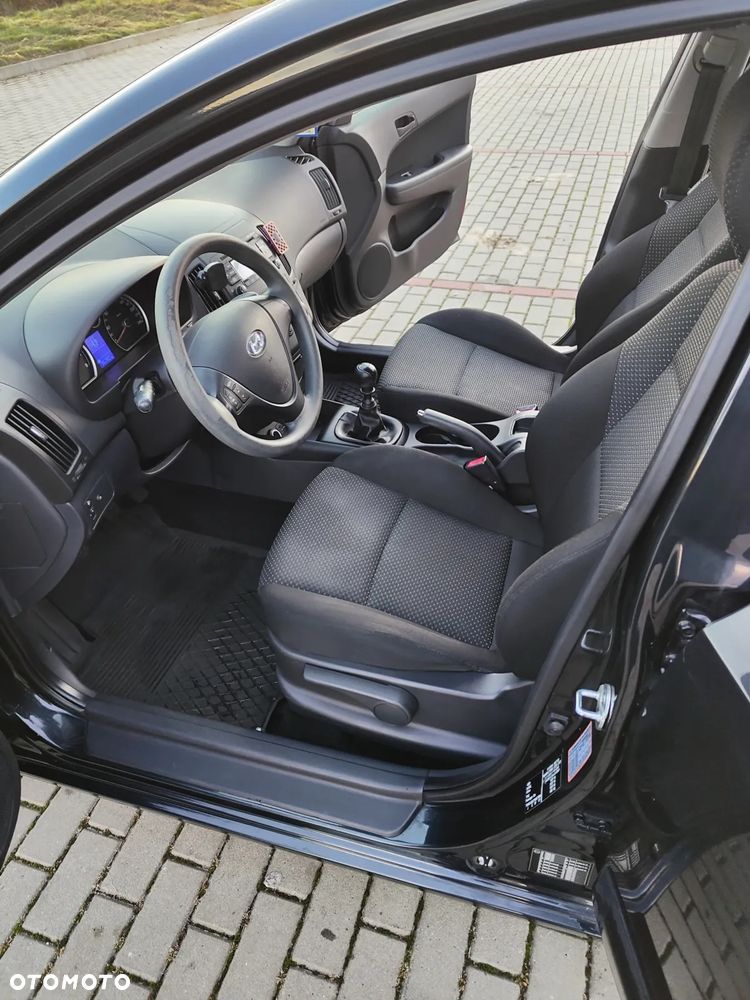 Hyundai i30 1.4 Classic - 11