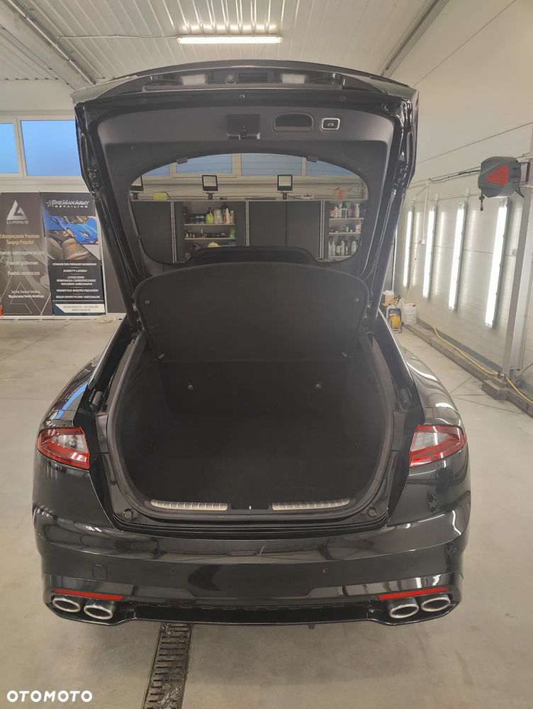 Kia Stinger 2.0 T-GDI GT Line - 9