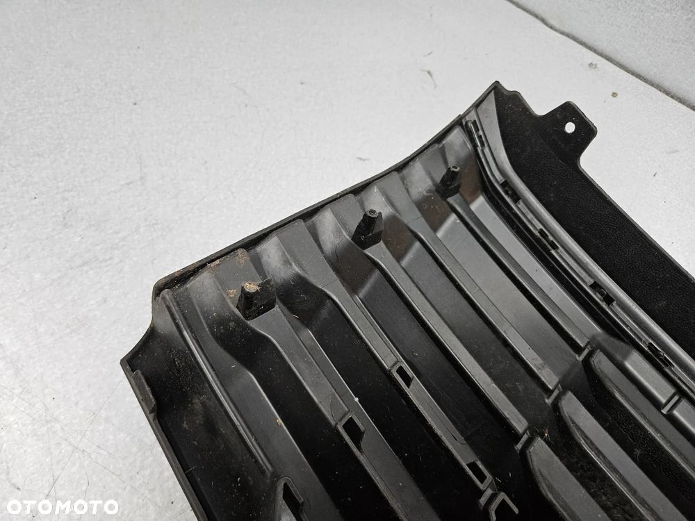 Transit Courier MK2 23- grill - 3