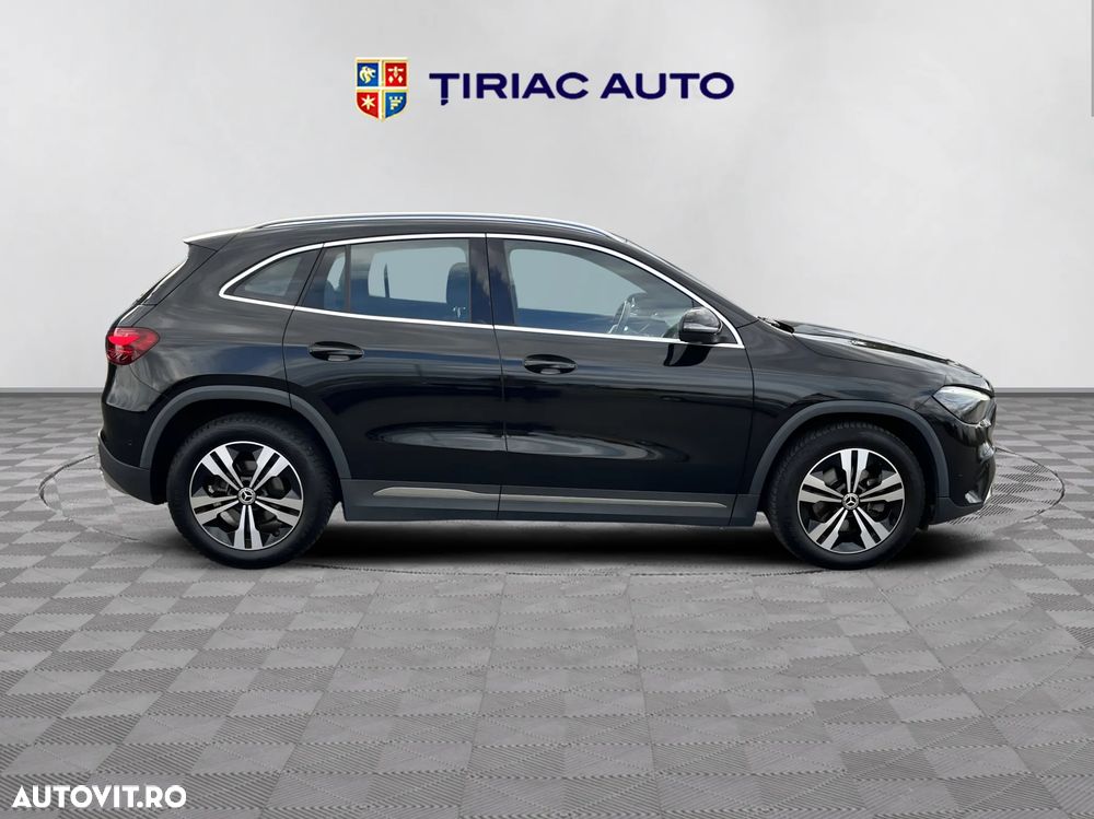 Mercedes-Benz GLA 180 d Aut. - 7