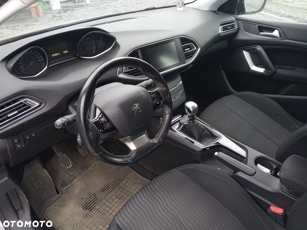 Peugeot 308 1.6 BlueHDi Active S&S - 5