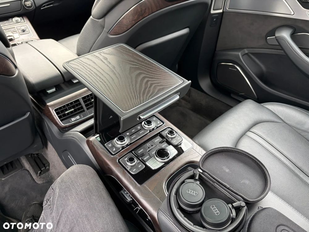 Audi A8 3.0 TDI clean diesel L Quattro - 25