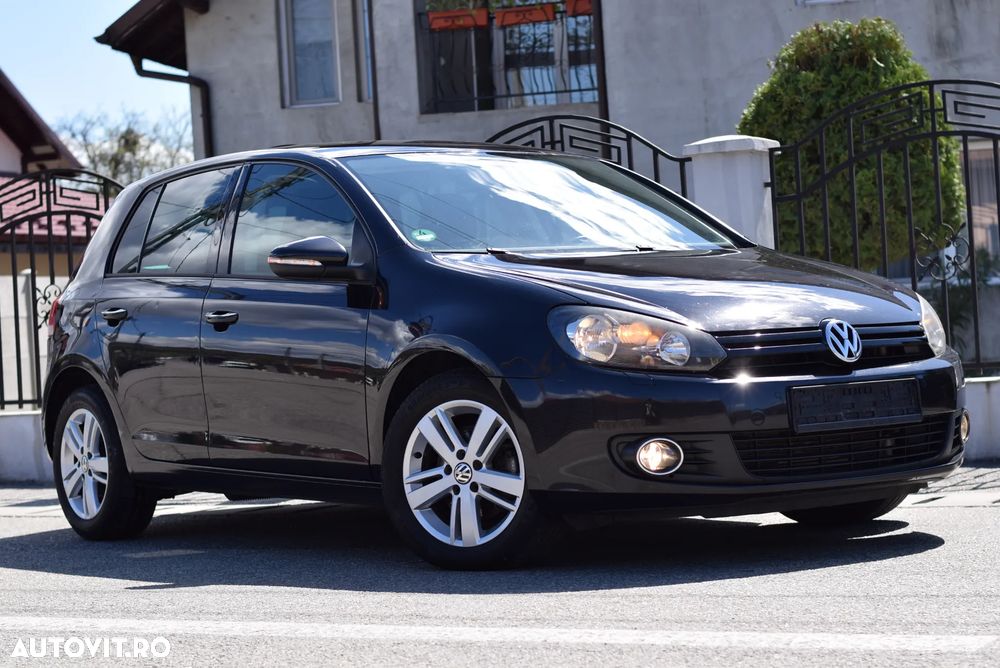 Volkswagen Golf 2.0 TDI DPF DSG MATCH - 3