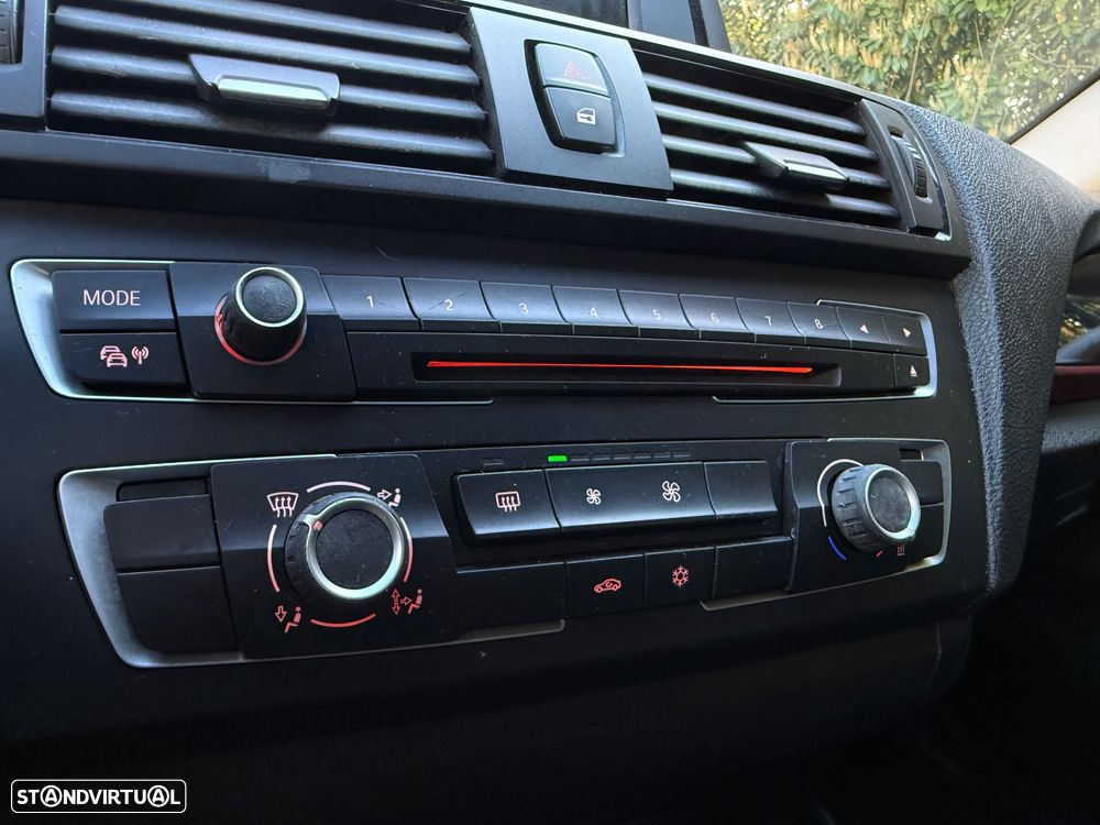 BMW 116 d EDynamics Line Sport - 16