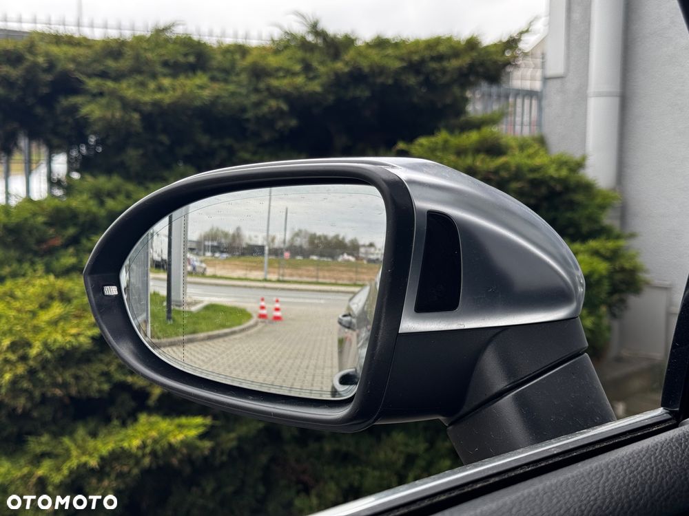 Volkswagen Arteon 2.0 TDI Elegance DSG - 27