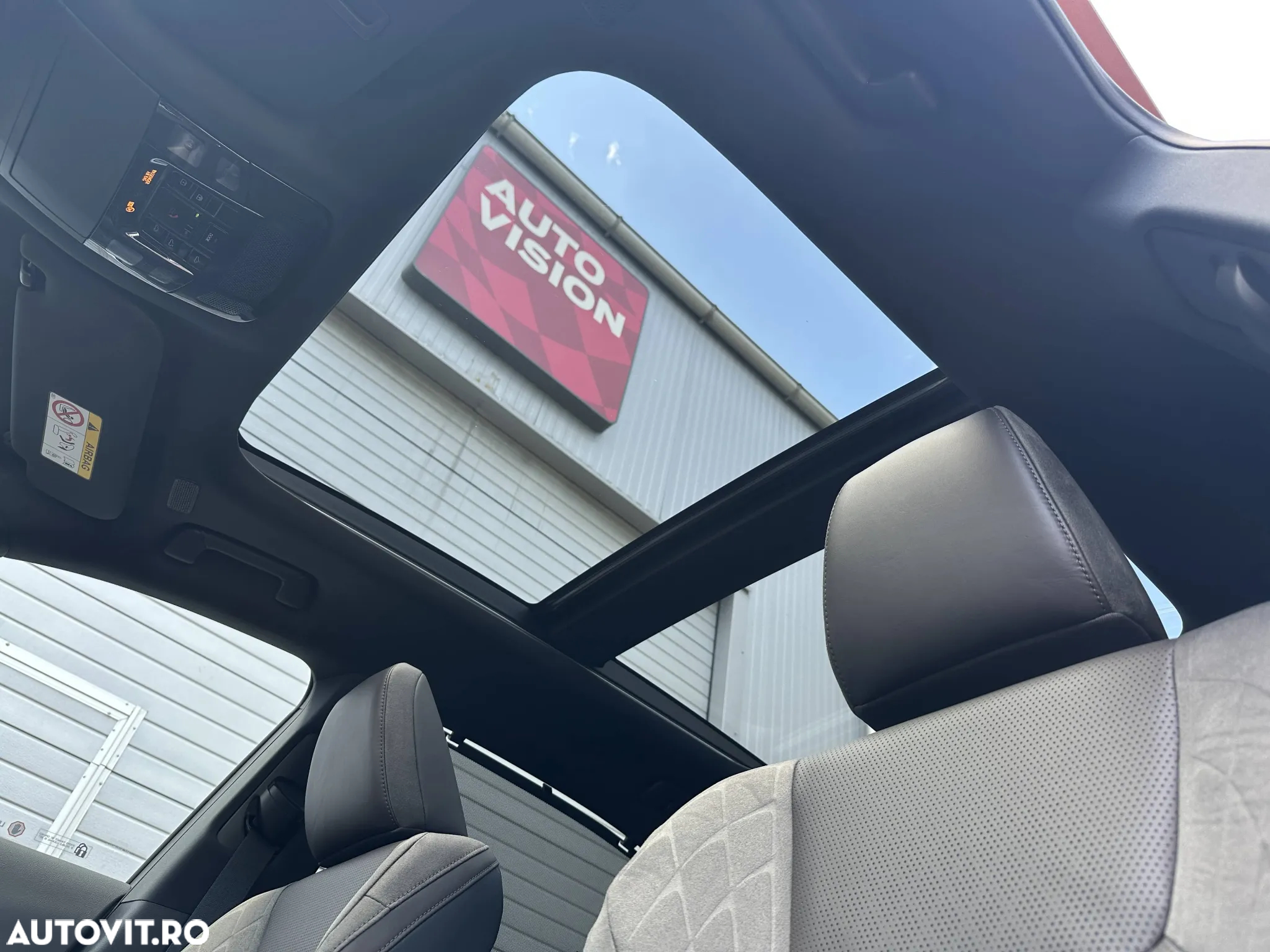Lexus Seria RX 450h+ E-Four PHEV Luxury Mark Levinson - 19