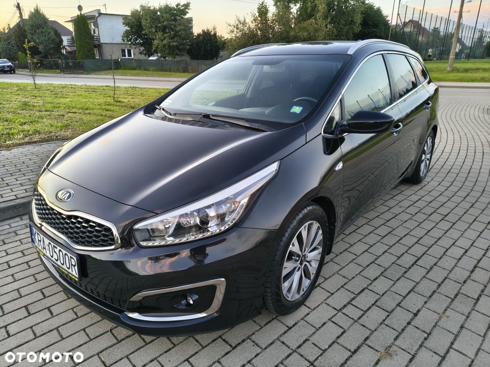 Kia Ceed - 3