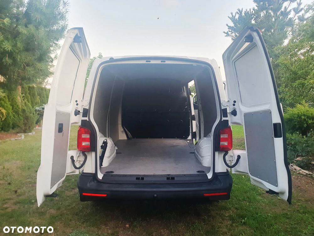 Volkswagen Transporter T6 - 22