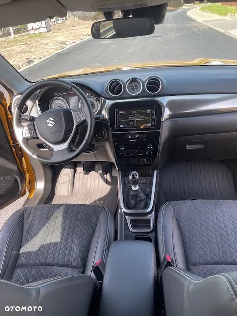 Suzuki Vitara 1.4 Boosterjet SHVS Elegance 2WD - 16