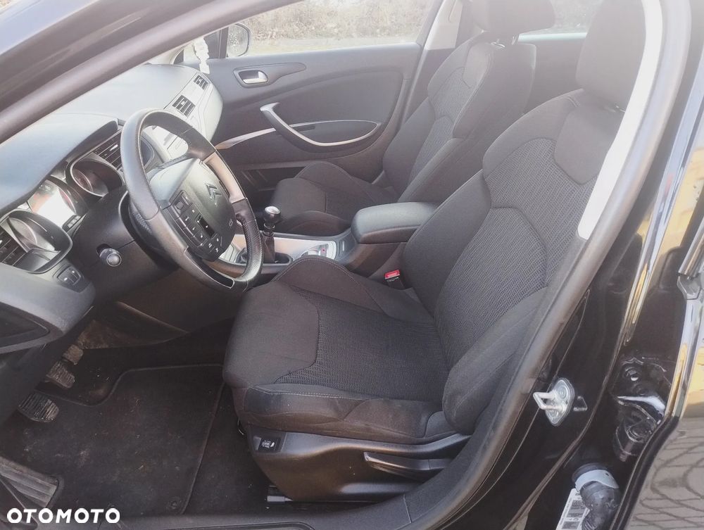 Citroën C5 2.0 HDi Confort - 8