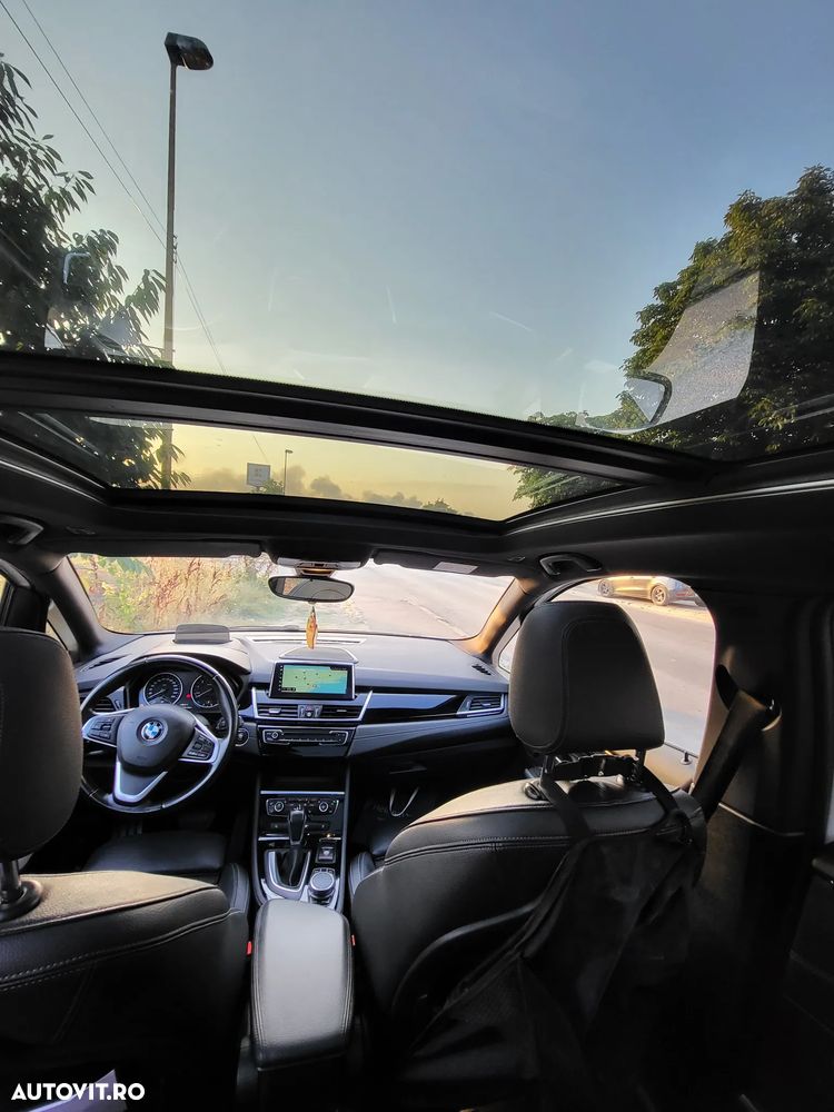 BMW Seria 2 218i AT Sport Line - 12
