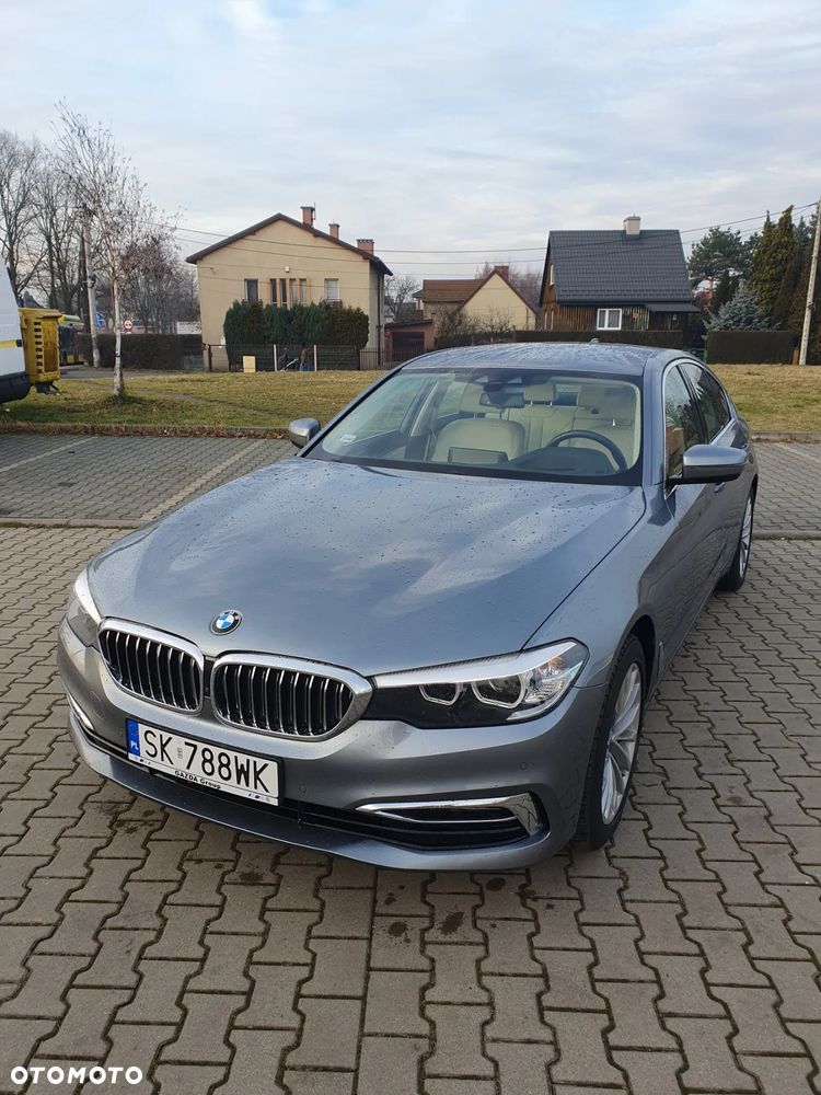 BMW Seria 5 530i xDrive Luxury Line - 1