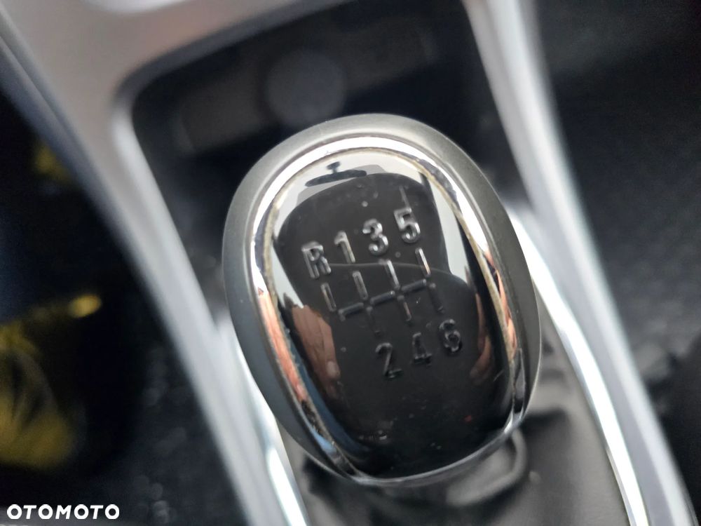 Opel Astra 1.4 T Active EU6 - 27