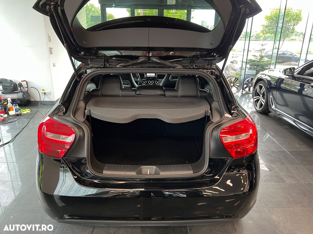 Mercedes-Benz CLA - 12