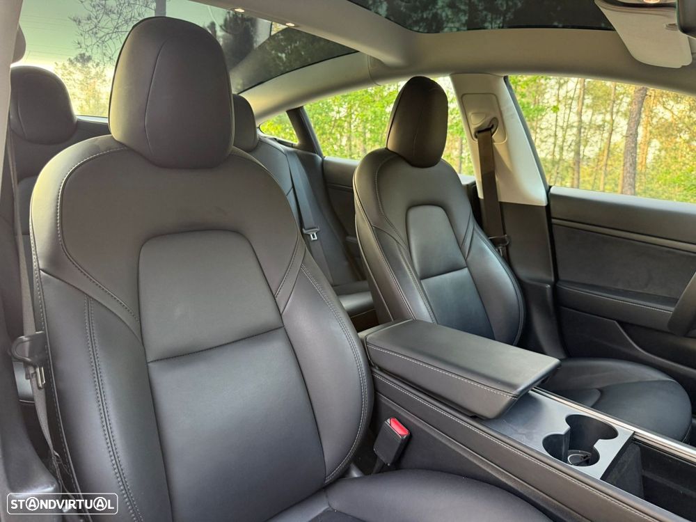 Tesla Model 3 Standard RWD Plus - 18