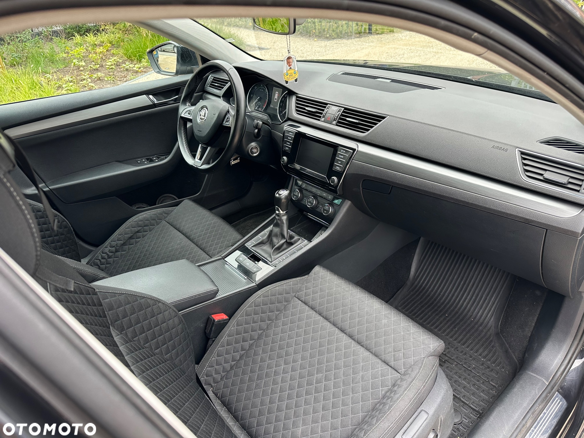 Skoda Superb 2.0 TDI Active - 8