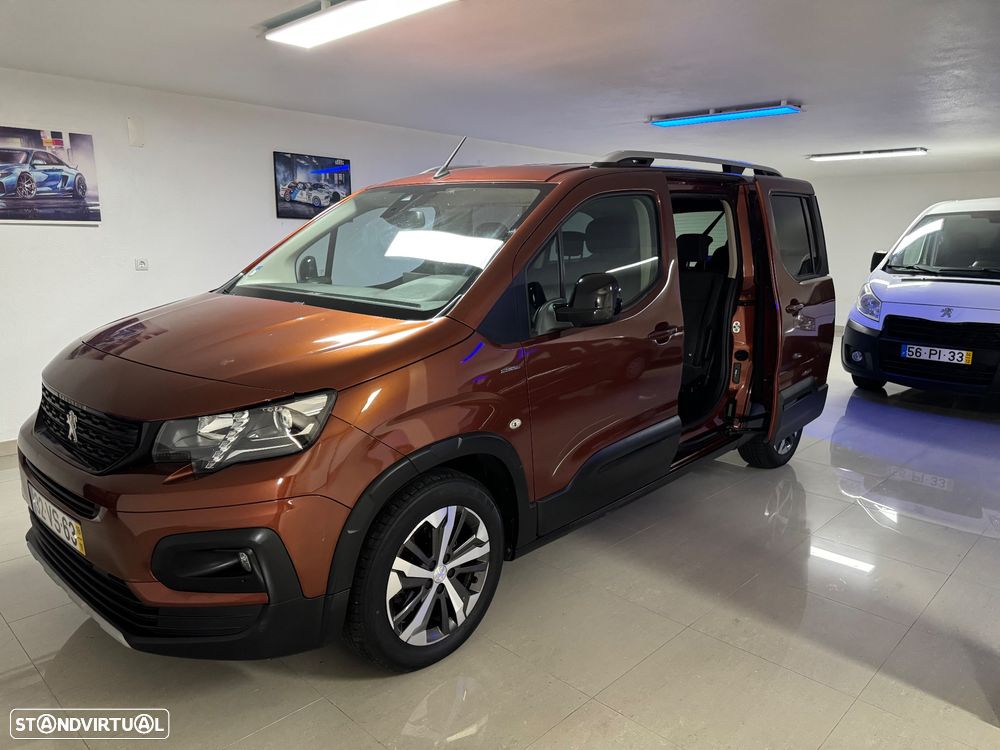 Peugeot Rifter 1.5 BlueHDi Long GT Line EAT8 - 1