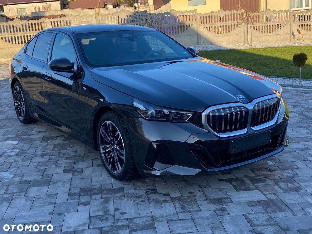 BMW Seria 5 520d xDrive - 8