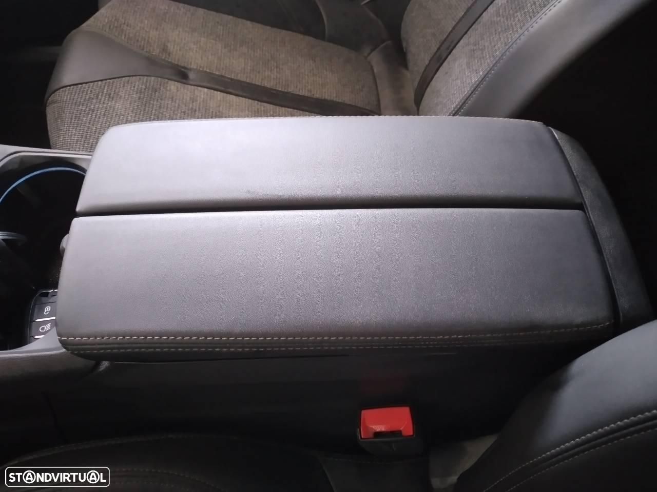 APOIO DE BRAÇOS PEUGEOT 3008 - 1
