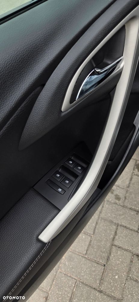 Opel Astra 1.6 Turbo 150 Jahre - 25