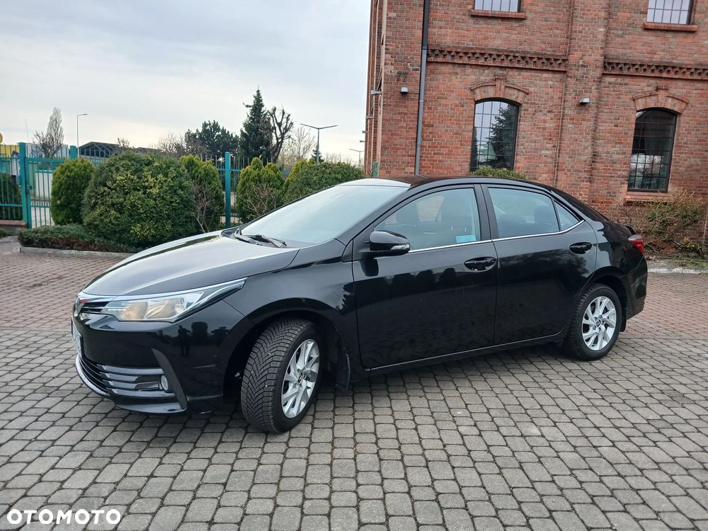 Toyota Corolla 1.6 Comfort - 2