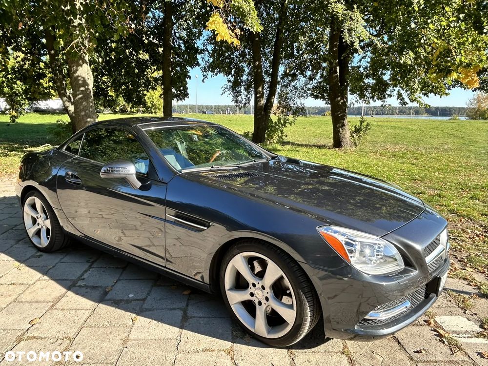 Mercedes-Benz SLK 350 (BlueEFFICIENCY) 7G-TRONIC - 10