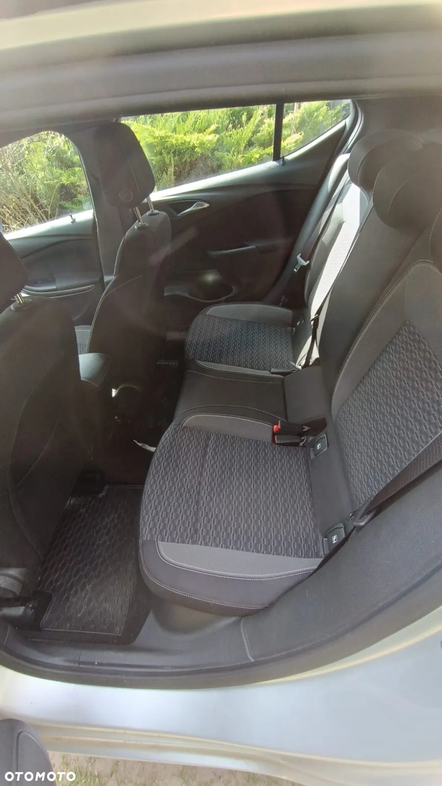 Opel Astra V 1.2 T GS Line S&S - 18