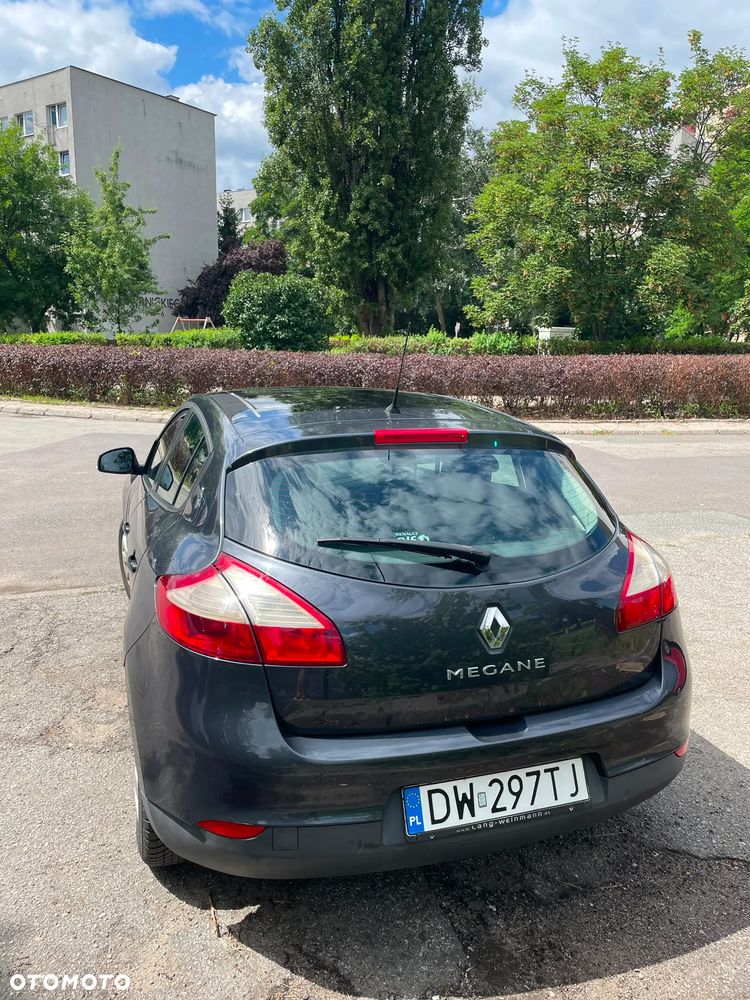 Renault Megane 1.6 16V 100 Authentique - 3