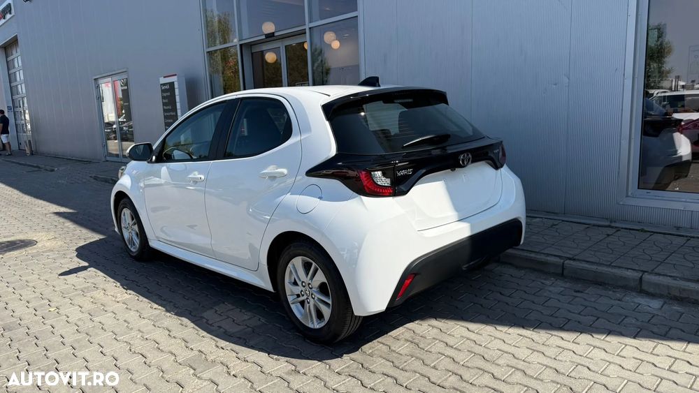 Toyota Yaris 1.5 VVT-i HSD Eco - 6